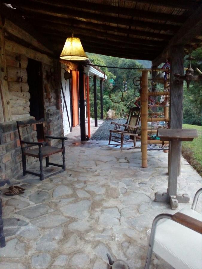 Tarragona Hostal ซานตาโรซา เดกาบัล ภายนอก รูปภาพ