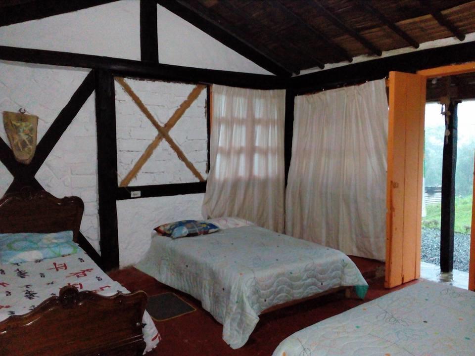 Tarragona Hostal ซานตาโรซา เดกาบัล ภายนอก รูปภาพ