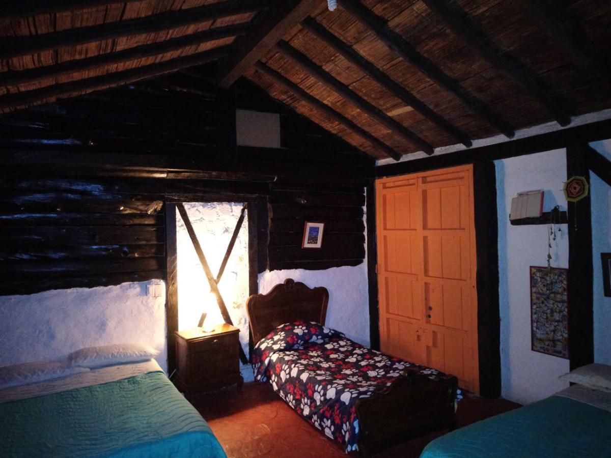 Tarragona Hostal ซานตาโรซา เดกาบัล ภายนอก รูปภาพ